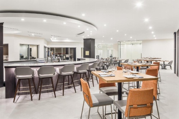 Crowne Plaza Orlando - Lake Buena Vista image 24